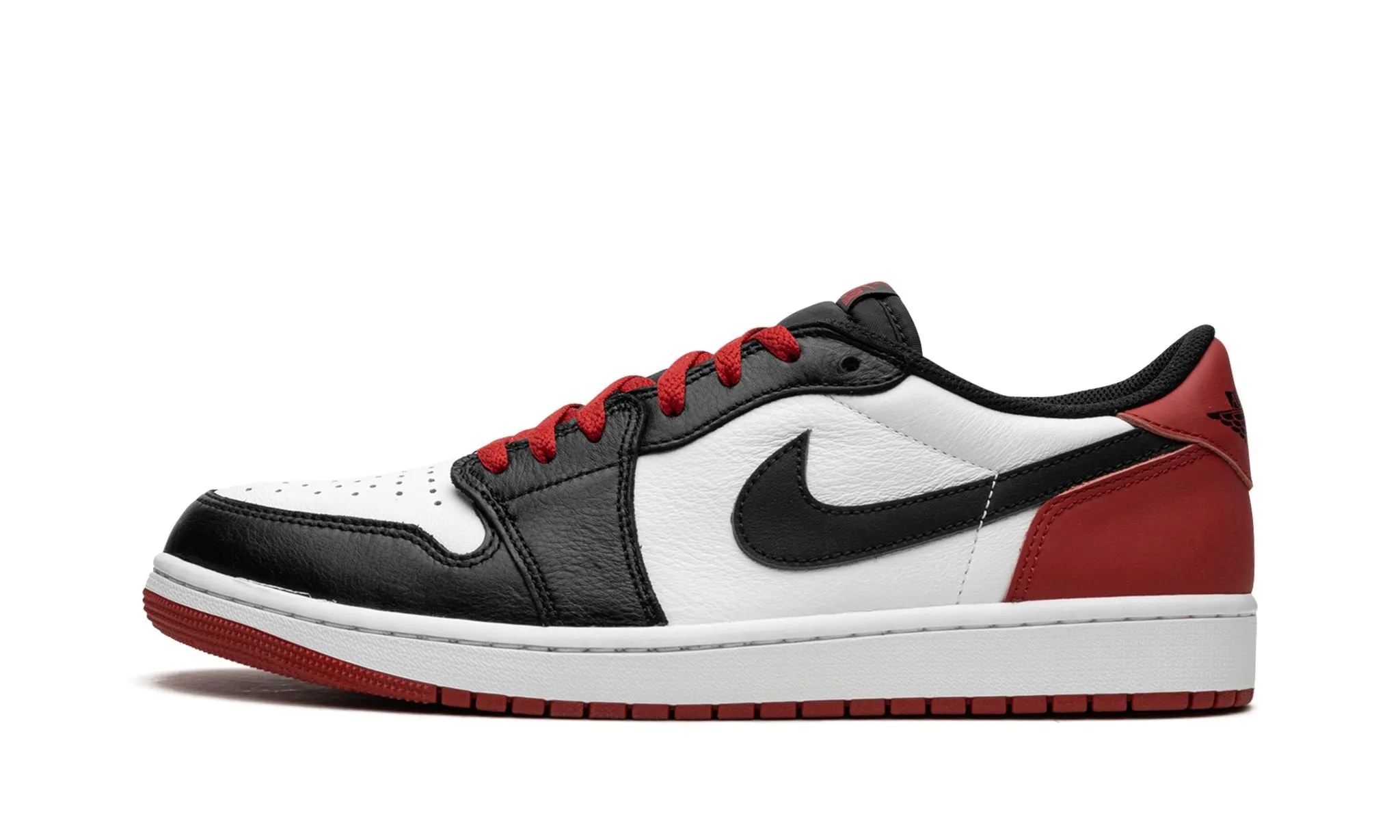 Jordan 1 Low OG "Black Toe"