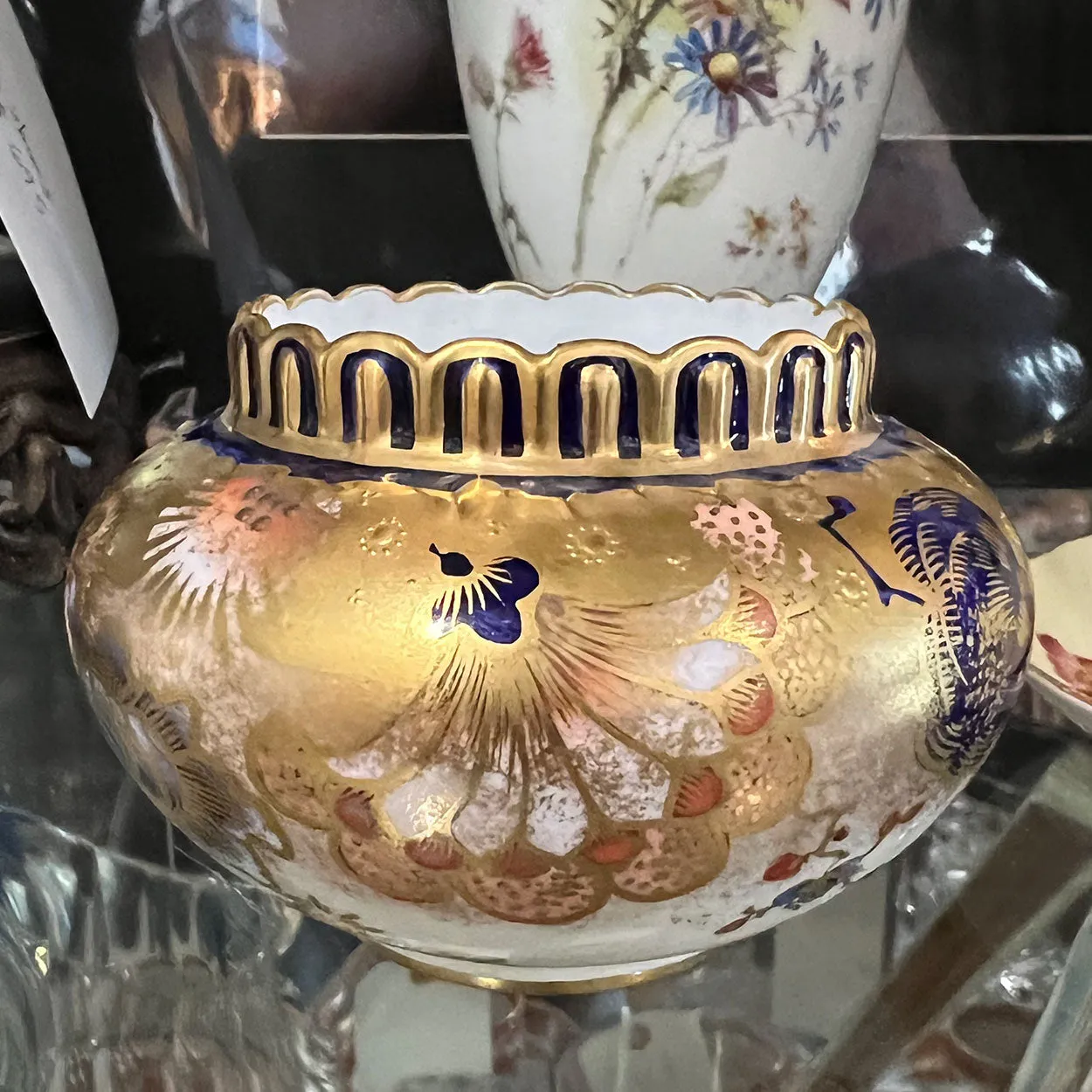 Small English Royal Crown Derby Gold Gilt Porcelain Cabinet Vase / Bowl