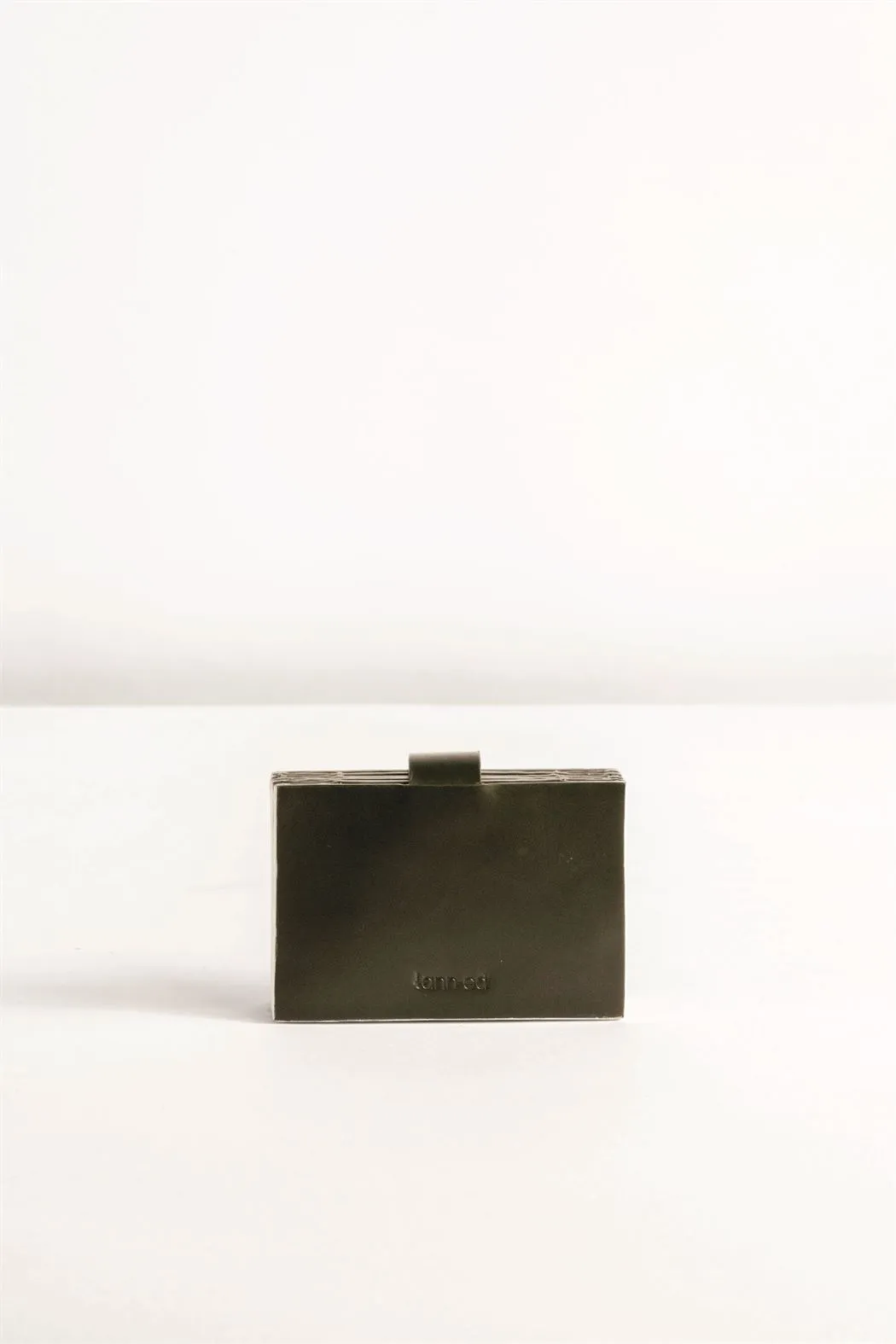 Tanned   I   Expandable Card Case      Black  TO/ECC-BLK  I Leather Bag